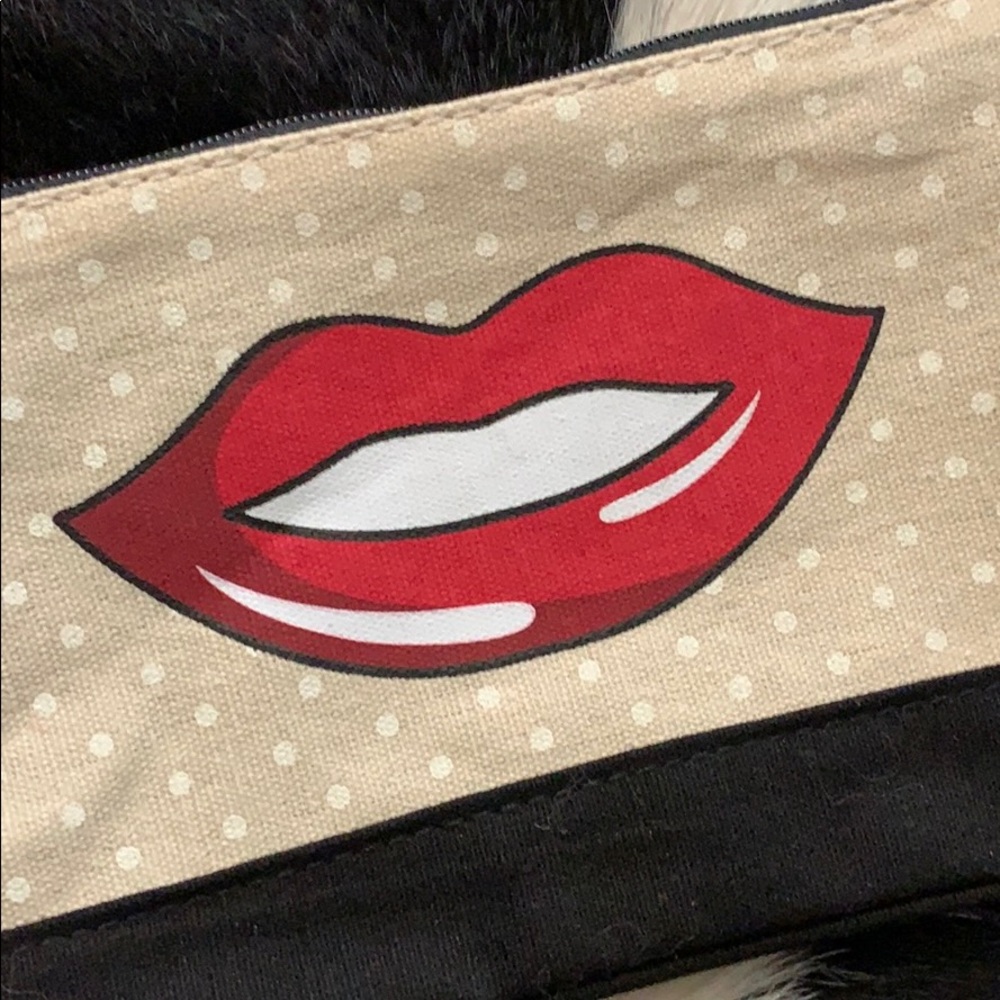 ipsy pouch - Picture 4 of 4